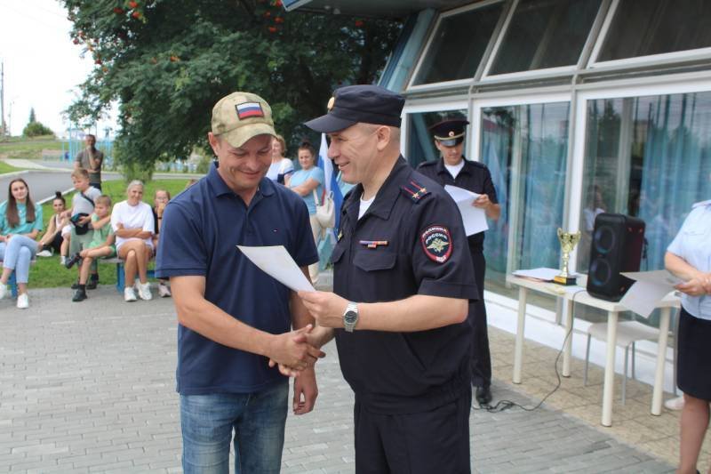 Сотрудники полиции Каслинского района Челябинской области провели традиционную летнюю Спартакиаду